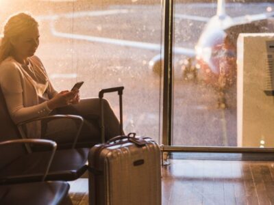 Forsinket fly? Lounge med reiseforsikring - Varig Orkla Forsikring